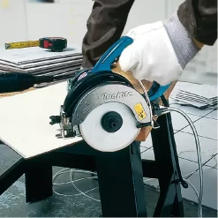 Scie Diamant 860 W MAKITA - 4101RH -Outils Pour La Maison 4101rh act01