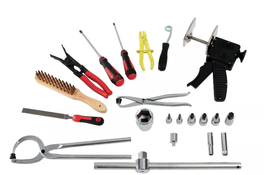 Composition D'outils De Freinage En Module Abs 1/3 SAM - CPFRE 3 Composition D'outils De Freinage En Module Abs 1/3 SAM - CPFRE